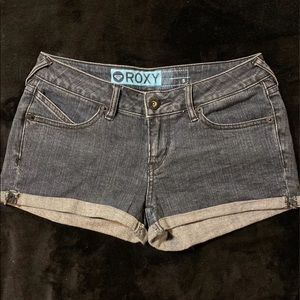 ROXY size 5 denim shorts